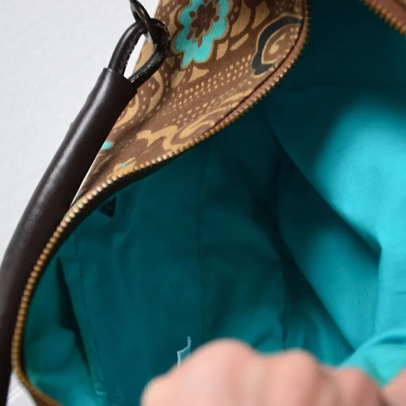 Funky Patterned Purse - Picture 2 of 12